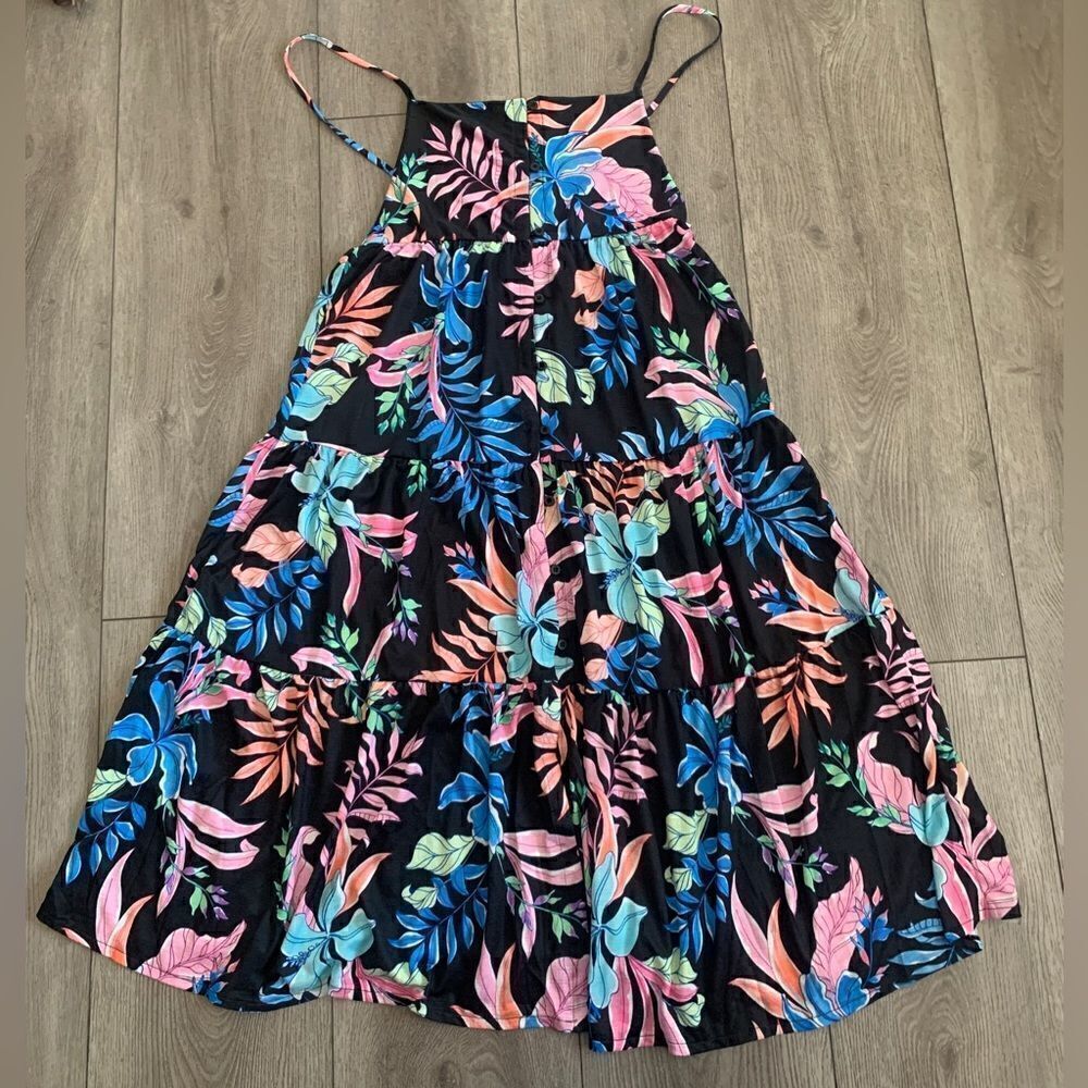 Hurley woman’s St Paradise button front midi dress very beautiful floral print